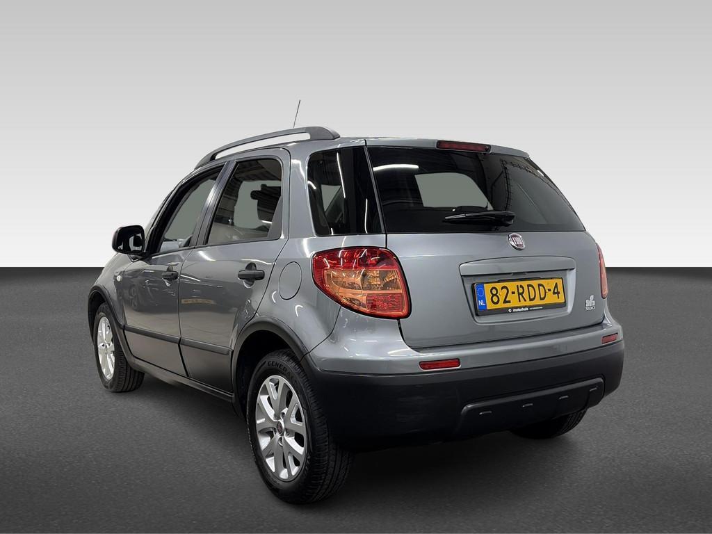 Fiat Sedici 1.6 YOUNG 120PK AIRCO LM NAP, Auto's, Fiat, Euro 5, Stof, Gebruikt, Zwart