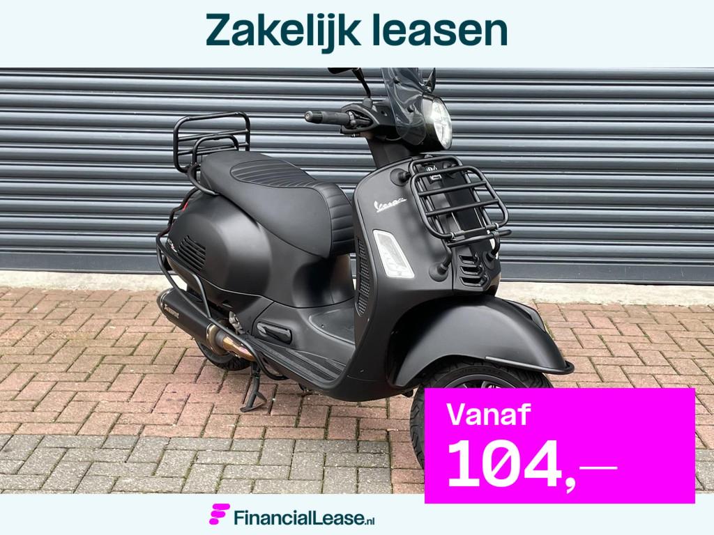 Vespa Scooter GTS 300 Super HPE Notte ABS Akrapovic | Valbeu, Motoren, Scooter, Bedrijf, 278 cc, 12 t/m 35 kW