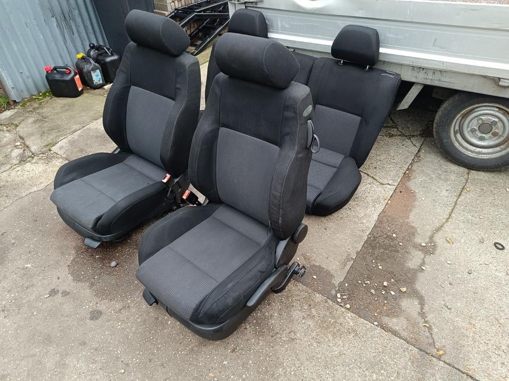 Sportline interieur Volkswagen Golf 4 Pacific, Auto-onderdelen, Interieur en Bekleding, Ophalen, Gebruikt, Seat