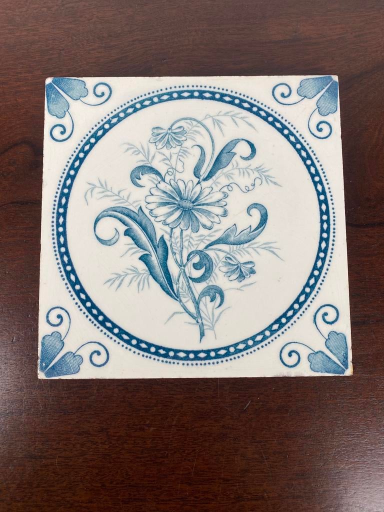 Jugendstil tegel, Antiek en Kunst, Antiek | Wandborden en Tegels, Ophalen of Verzenden