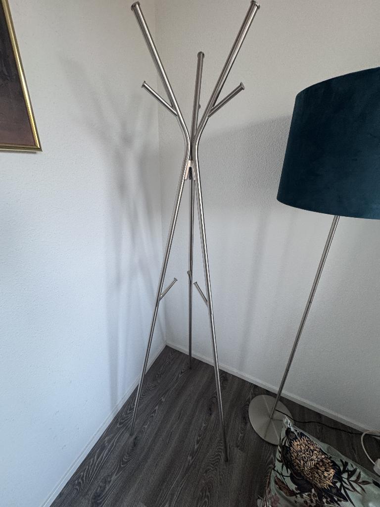Design kapstok metaal – 1,70 m – modern & stevig, Ophalen, Zo goed als nieuw, Metaal, Staande kapstok