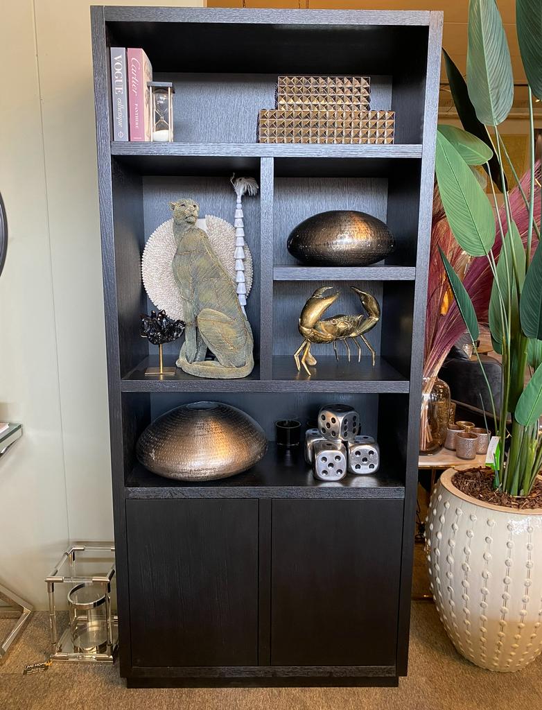 Richmond Boekenkast Oakura Eikenhout, Zwart vakkenkast, Huis en Inrichting, Kasten | Boekenkasten, Eikenhout, Zo goed als nieuw