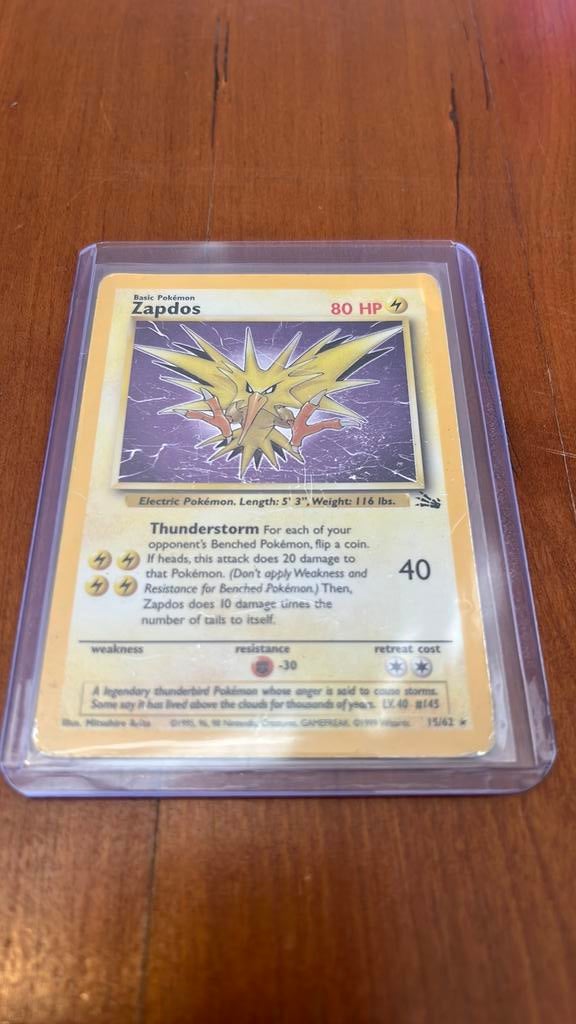 Holo Zapdos 15/62 uit Fossil, Ophalen of Verzenden, Zo goed als nieuw, Losse kaart