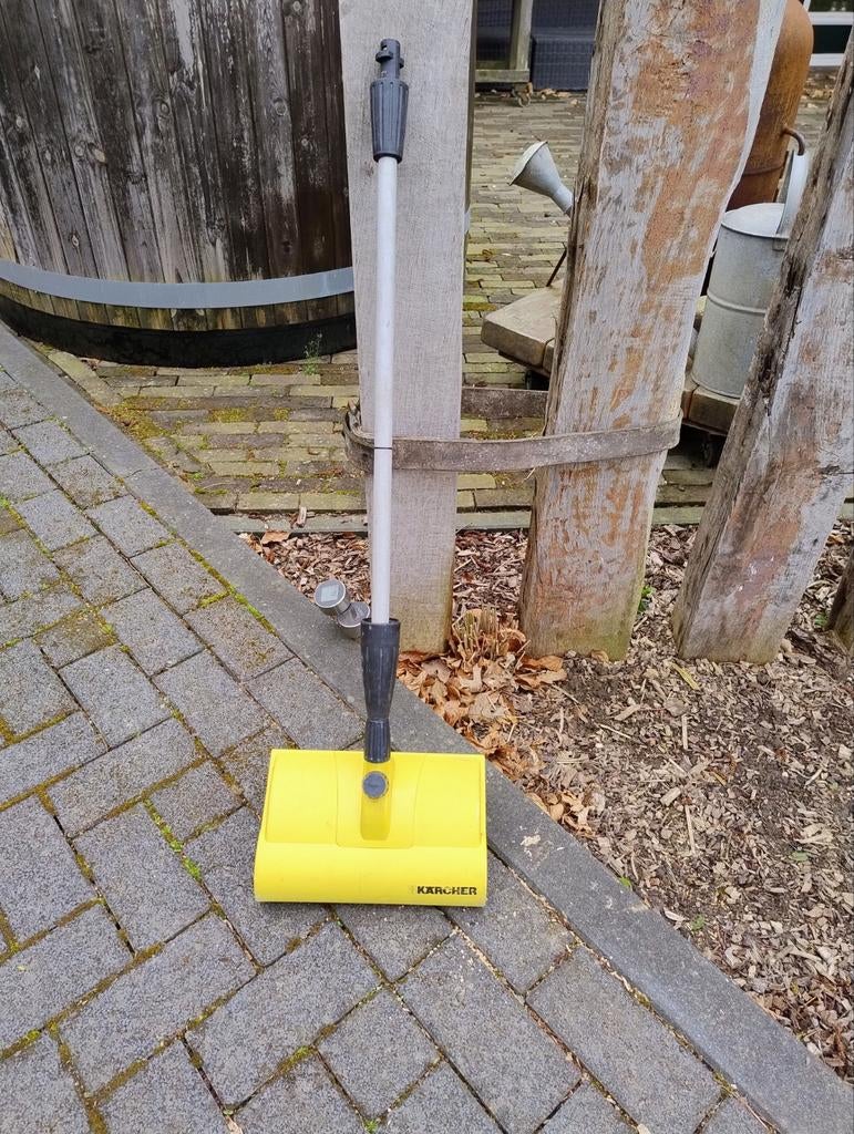 Karcher terras borstel, Kärcher, Ophalen of Verzenden, Zo goed als nieuw, Elektrisch