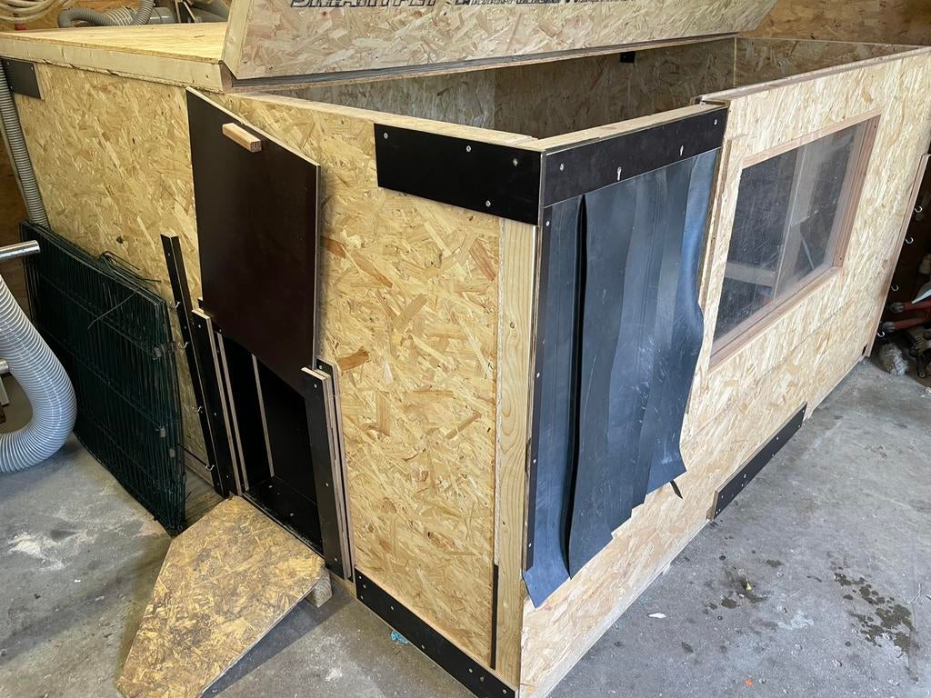 Werpkist grote hond, Ophalen, 100 cm of meer, Hondenhok, 110 cm of meer