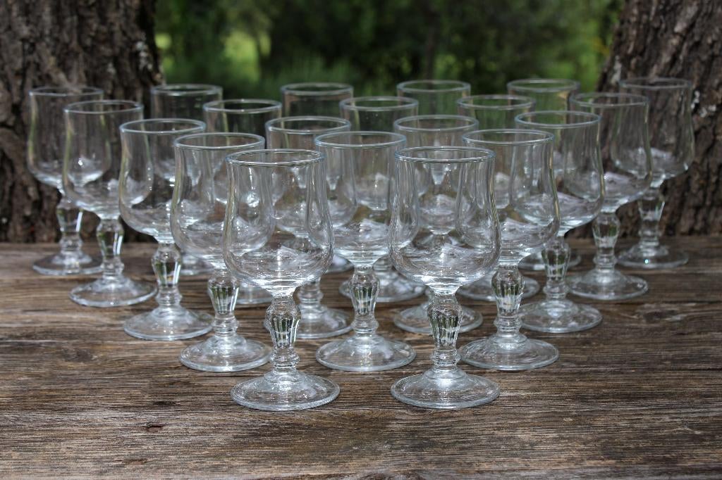 Brocante - Serie fijne Franse wijnglazen!, Glas of Glazen, Gebruikt, Ophalen of Verzenden, Glas