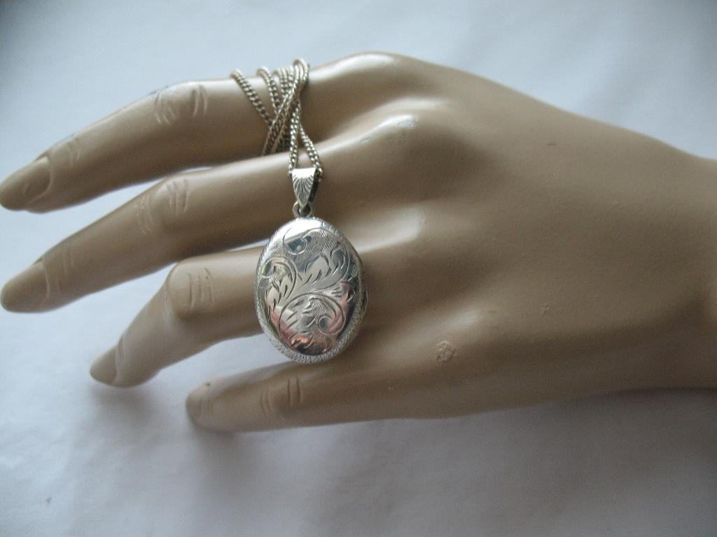 Zilveren Foto Medaillon Hanger Vintage BVaN, Ophalen of Verzenden, Zilver, Hanger
