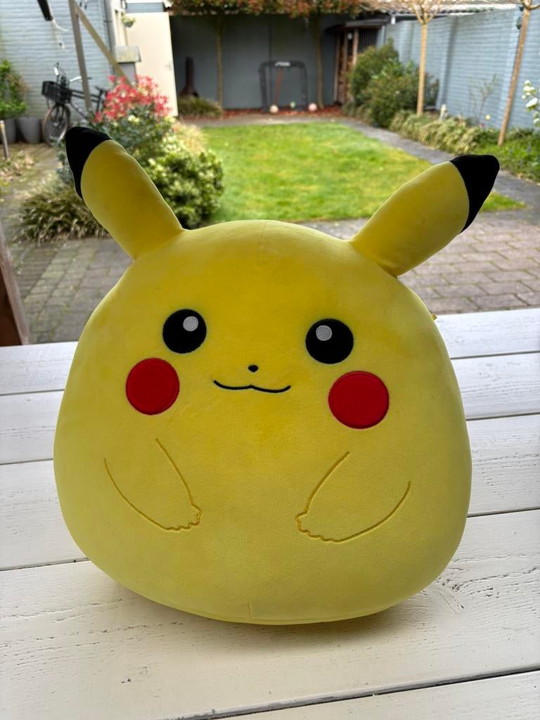 Pokémon Squishmallow Pikachu (35cm), Ophalen, Zo goed als nieuw, Overige typen