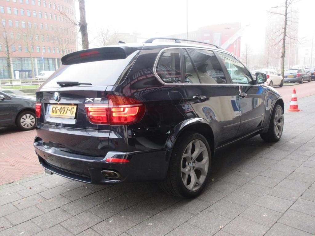 BMW X5 XDrive48i High Executive Aut Leer Navi Pano 7 Persoon, Auto's, Gebruikt, 4799 cc, 2145 kg, Leder