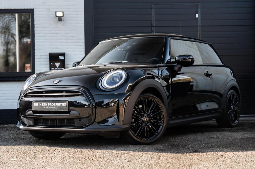 Mini Mini 1.5 Cooper Camden LED Carplay NL AUTO, 136 pk, Gebruikt, 4 stoelen, Bedrijf