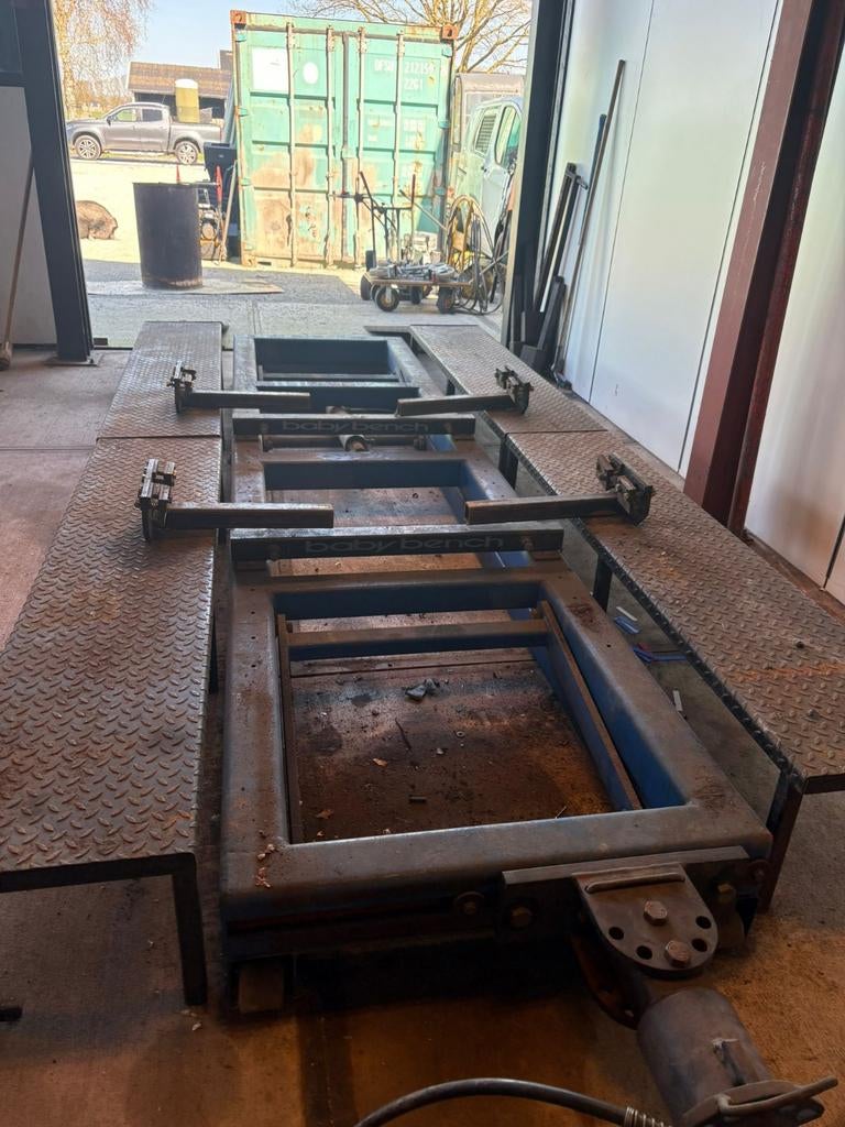 Trekbank compleet met lift., Auto diversen, Autogereedschap, Ophalen