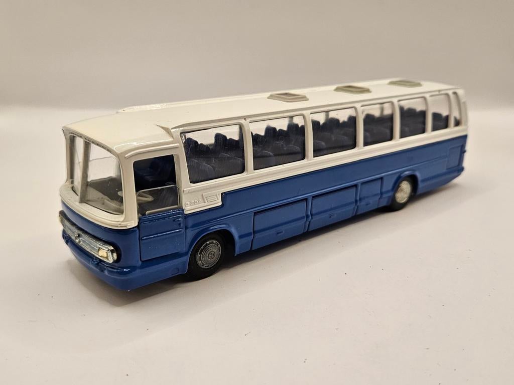 Tekno Holland Mercedes O 302 bus blauw 1:50, Hobby en Vrije tijd, Modelauto's | 1:50, Ophalen of Verzenden, Zo goed als nieuw