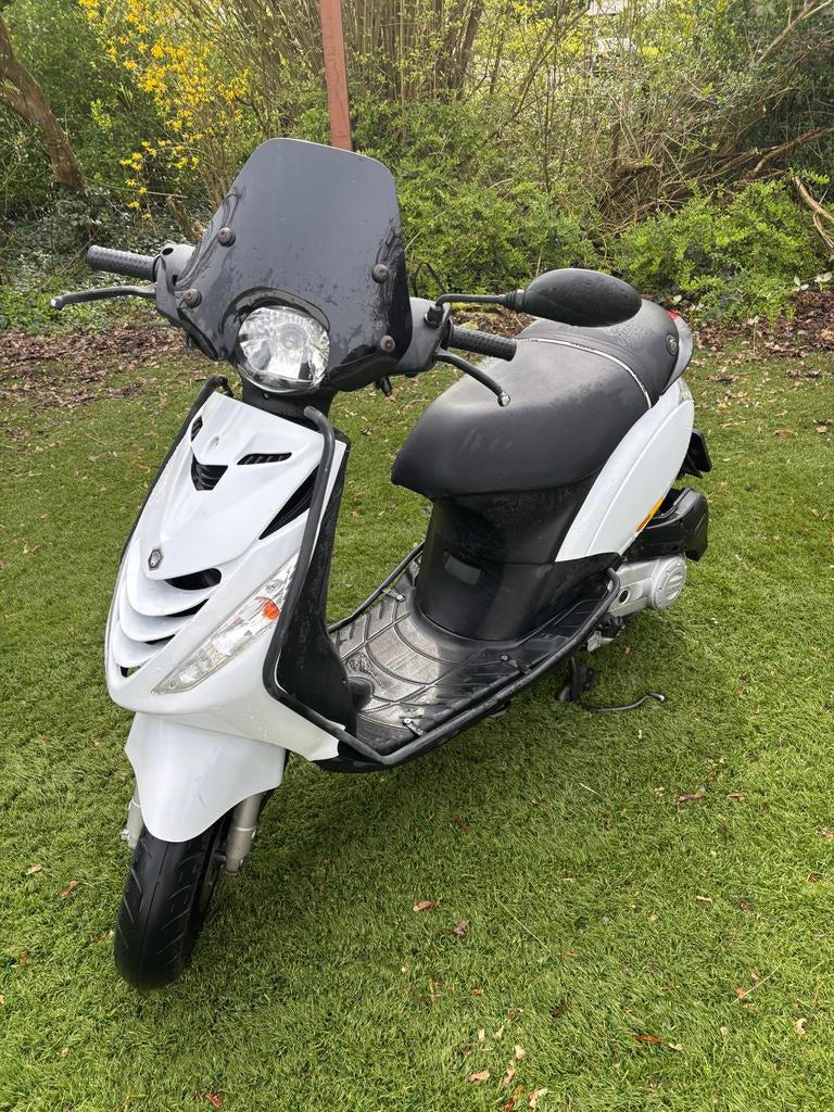 Piaggio Zip Scooter - 2019 - 10.433 km - Injectie, Fietsen en Brommers, Snorfietsen en Snorscooters, Ophalen of Verzenden, Gebruikt