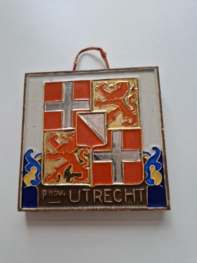 Westraven Utrecht tegel, Ophalen