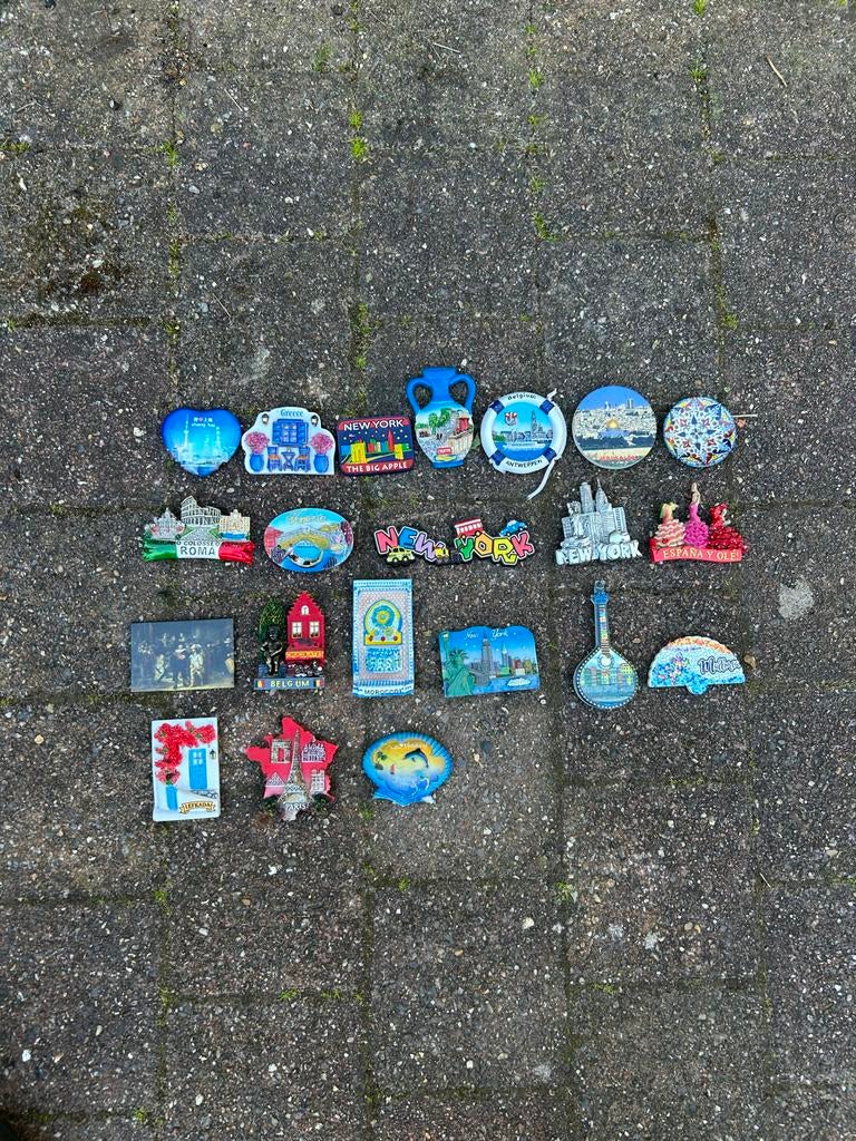 Diverse verzameling souveniert van wereldreizen, Ophalen, Gebruikt