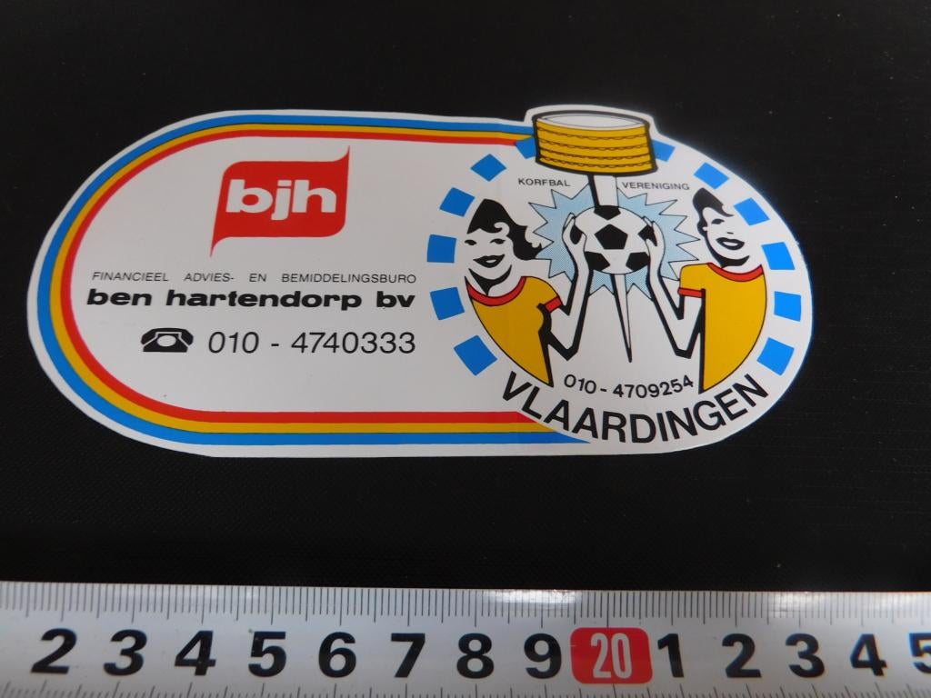 sticker vlaardingen korfbal vereniging / ben hartendorp bjh, Verzamelen, Stickers, Zo goed als nieuw, Ophalen