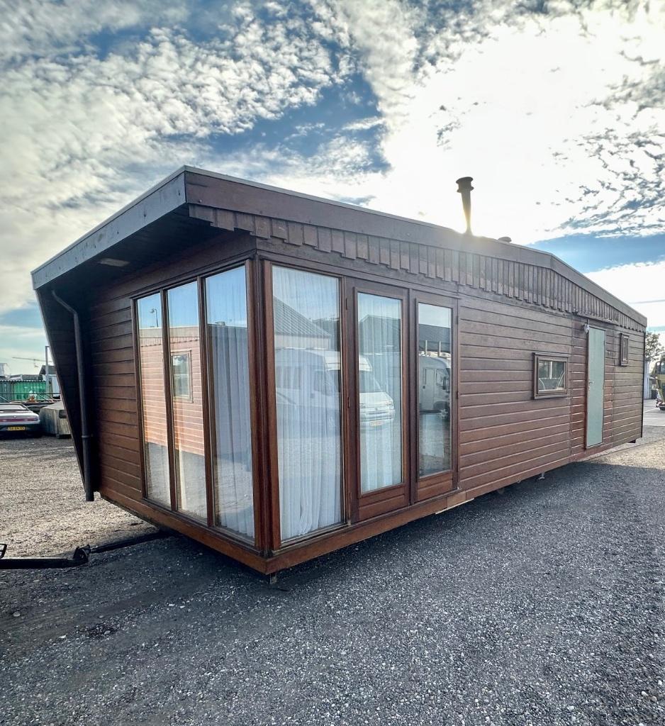 Red Cedar chalet 2 slaapkamers dubbelglas gratis transport♦️, Caravans en Kamperen, Tot en met 4
