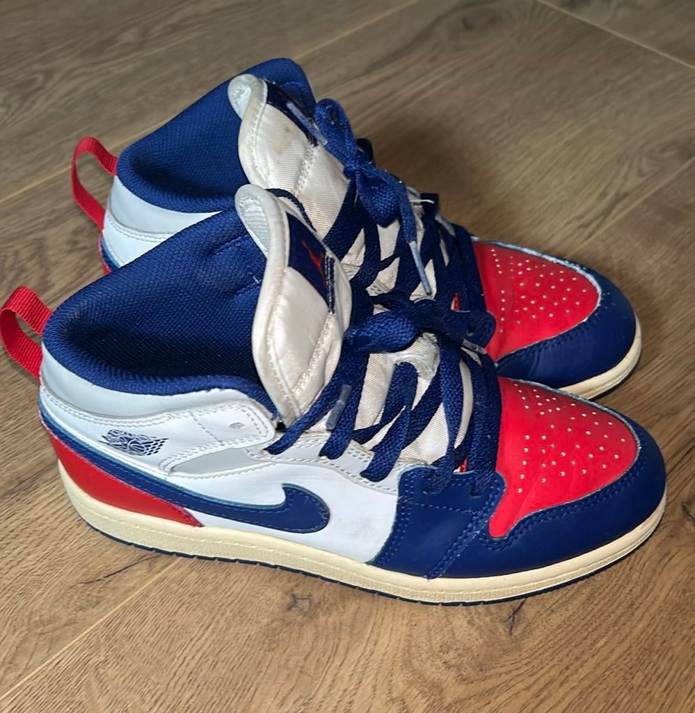 Nike Jordan sneakers maat 35, Ophalen of Verzenden, Gebruikt, Schoenen