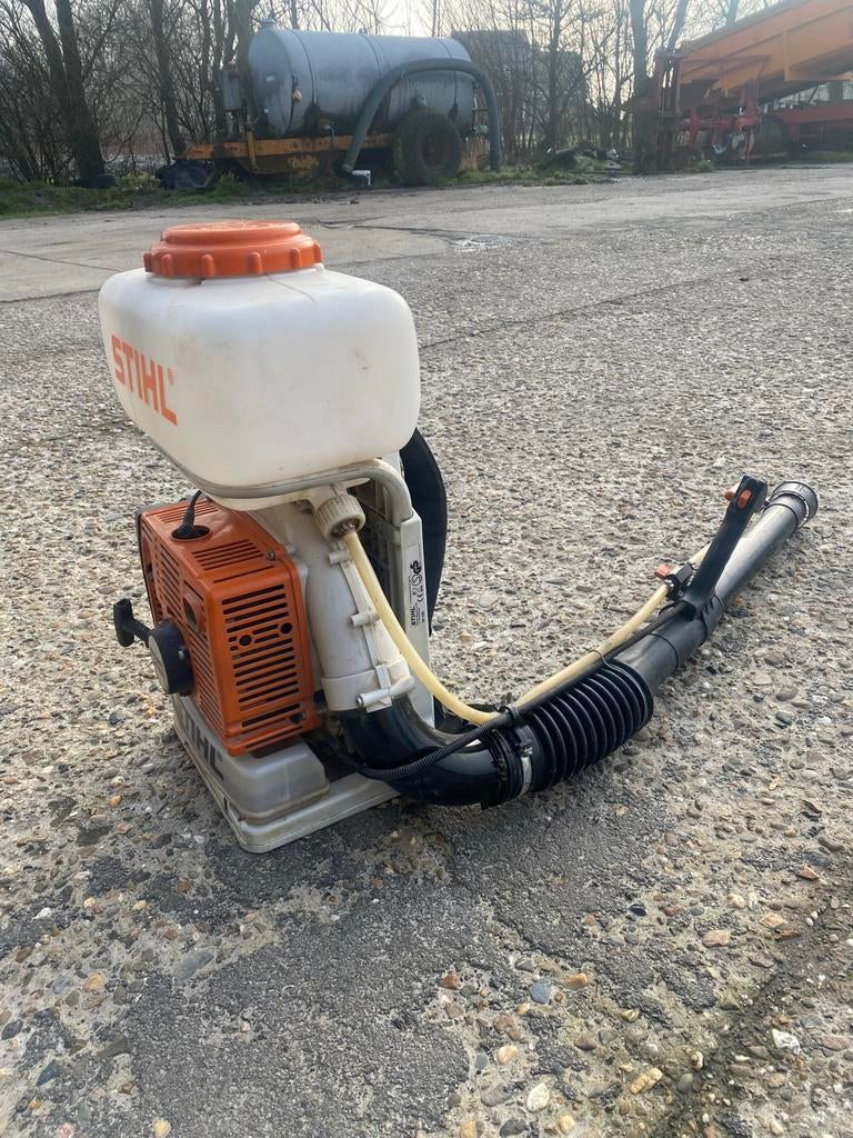 Stihl SR 420 Vernevelaar - Ruggedragen, Tuin en Terras, Bladblazers, Ophalen, Gebruikt, Benzine, Ruggedragen