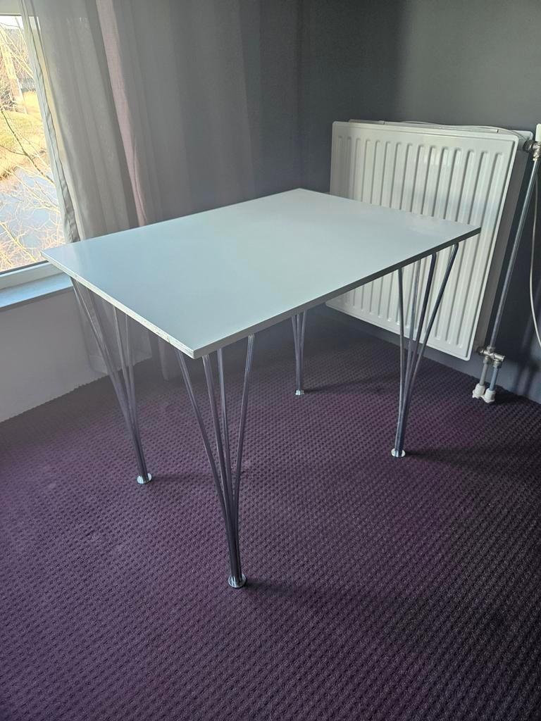 Fritz Hansen eettafel design, Huis en Inrichting, Tafels | Eettafels, 50 tot 100 cm, Rechthoekig, Ophalen