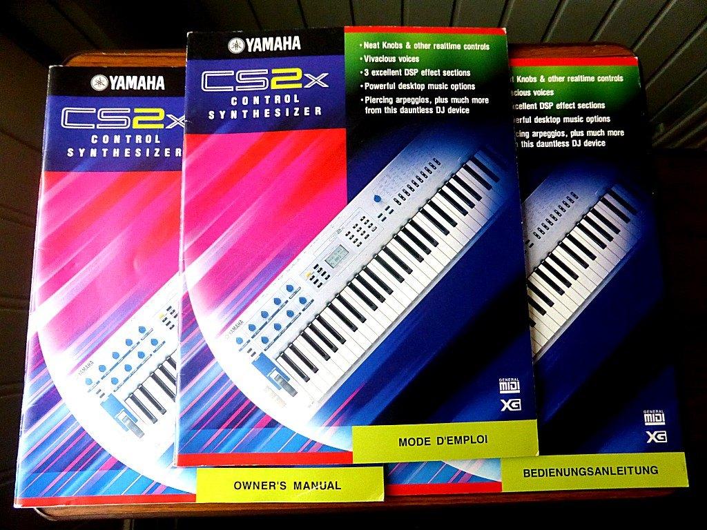YAMAHA CS2x synthesizer - 3 manuals: engels, duits, frans, Ophalen of Verzenden, Zo goed als nieuw, Keyboard of Synthesizer