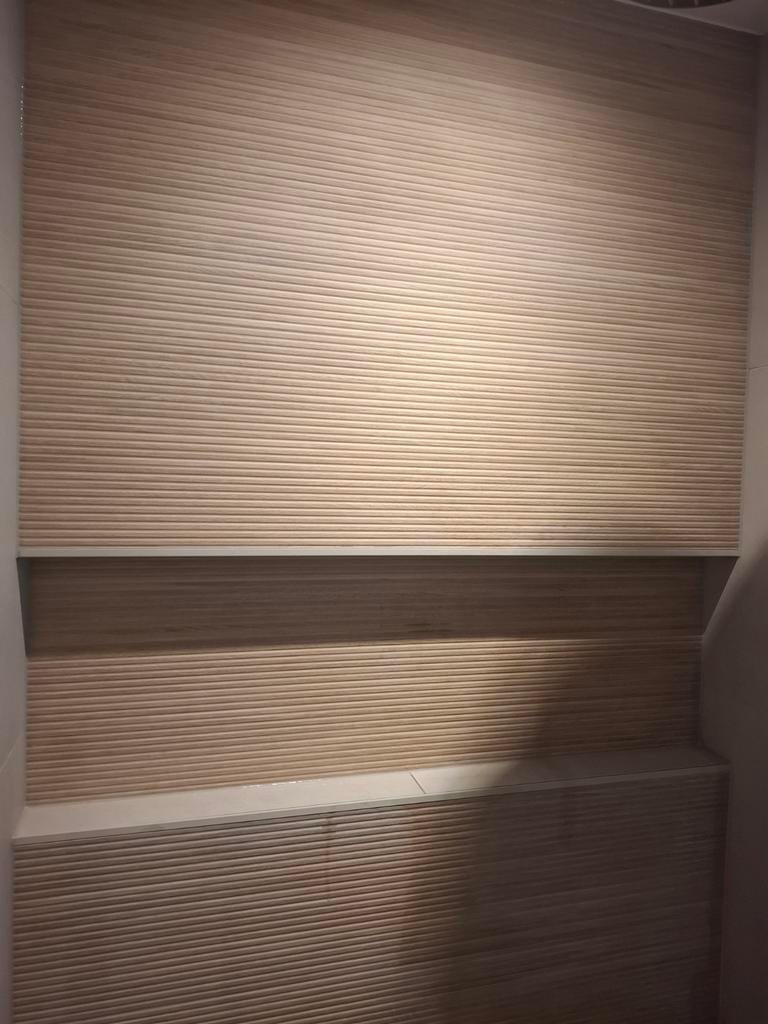 Mooie badkamer/toilet tegels, Doe-het-zelf en Verbouw, 60 cm of meer, Nieuw, Ophalen of Verzenden, 10 m² of meer