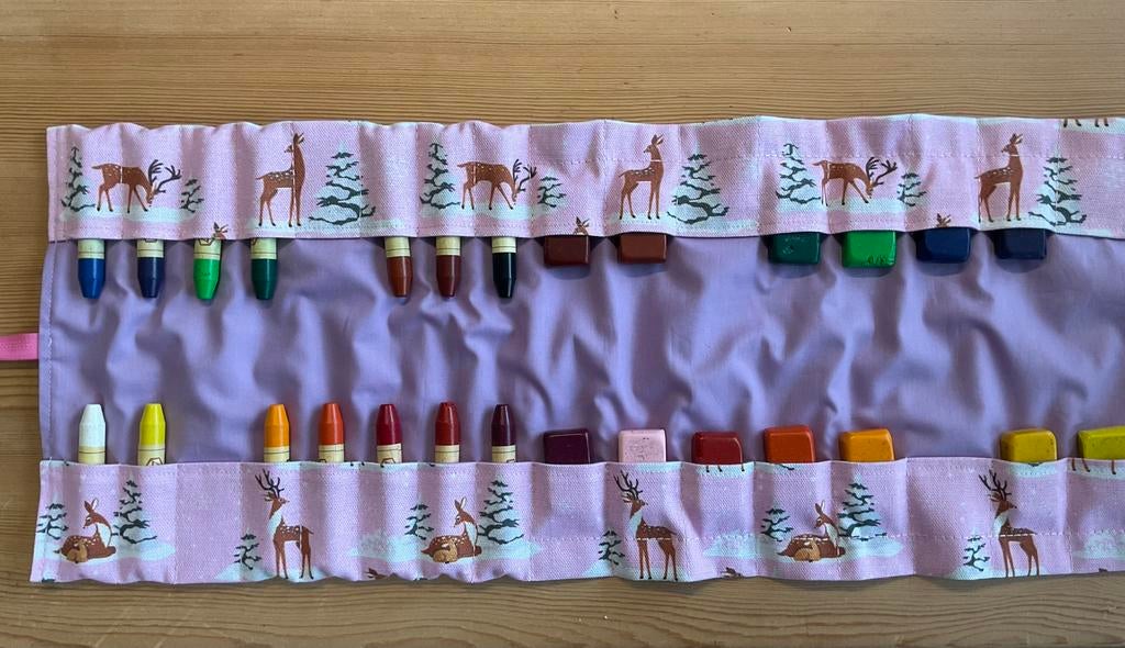 Krijtrol Roletui 16 blokjes en staafjes bijenwas Vrijeschool, Leeuwarden, Handgemaakt, Overige typen, Nieuw