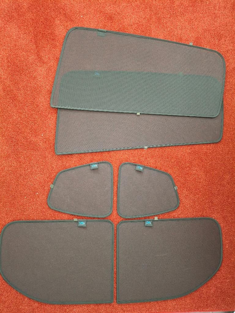 Zonnescherm op maat voor Opel Zafira, Ophalen, Zo goed als nieuw