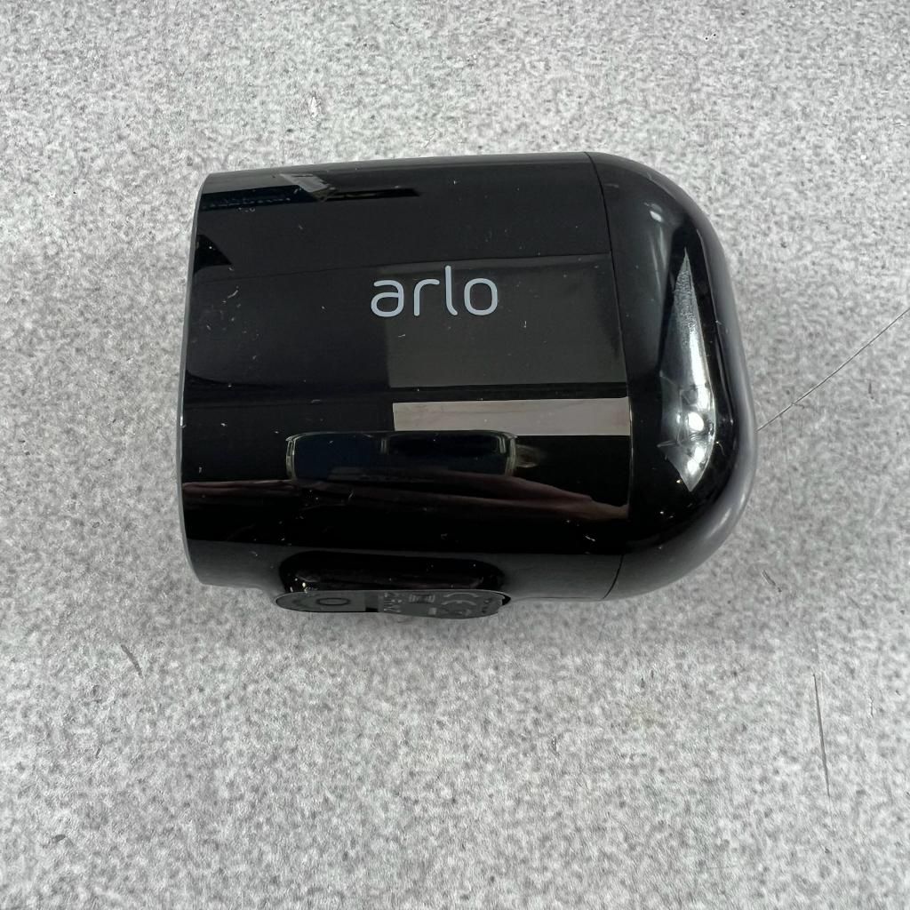 Arlo Essential 1 Wire-Free Spotlight Camera | 396022, Ophalen of Verzenden, Gebruikt, Buitencamera