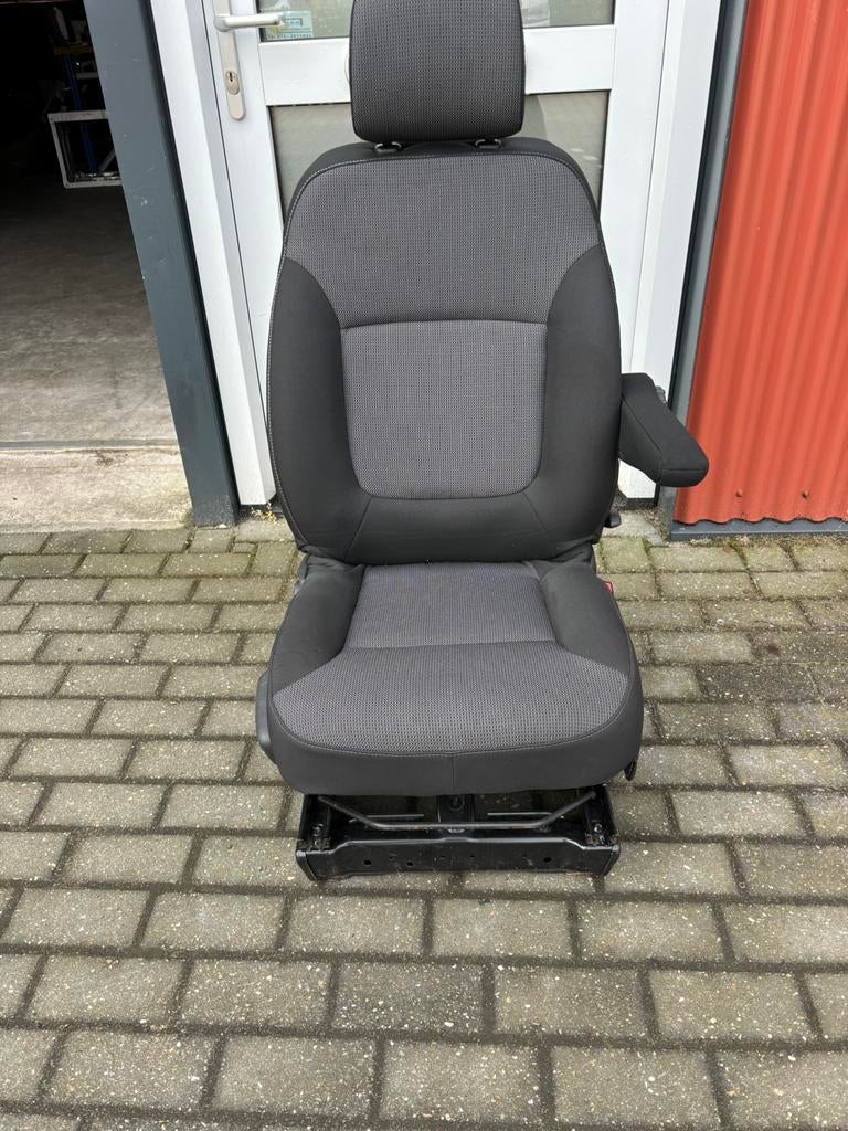 stoel rechts opel vivaro fiat talento renault trafic nv300, Ophalen of Verzenden, Renault