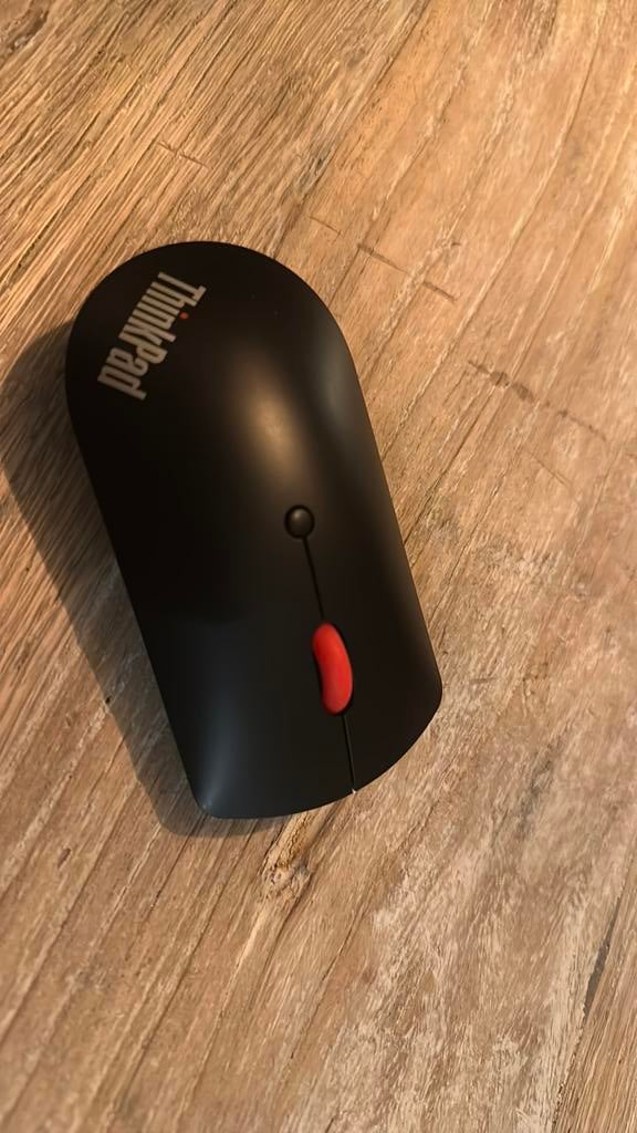 Lenovo ThinkPad Silent Muis Bluetooth Optisch Zwart, Computers en Software, Muizen, Ophalen of Verzenden, Zo goed als nieuw