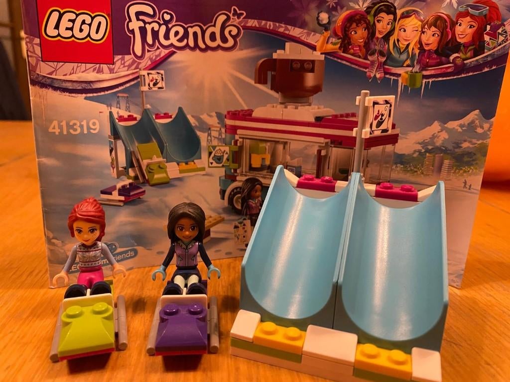 lego friends 41319 wintersport koek-en-zopiewagen, Ophalen of Verzenden, Zo goed als nieuw, Complete set, Lego
