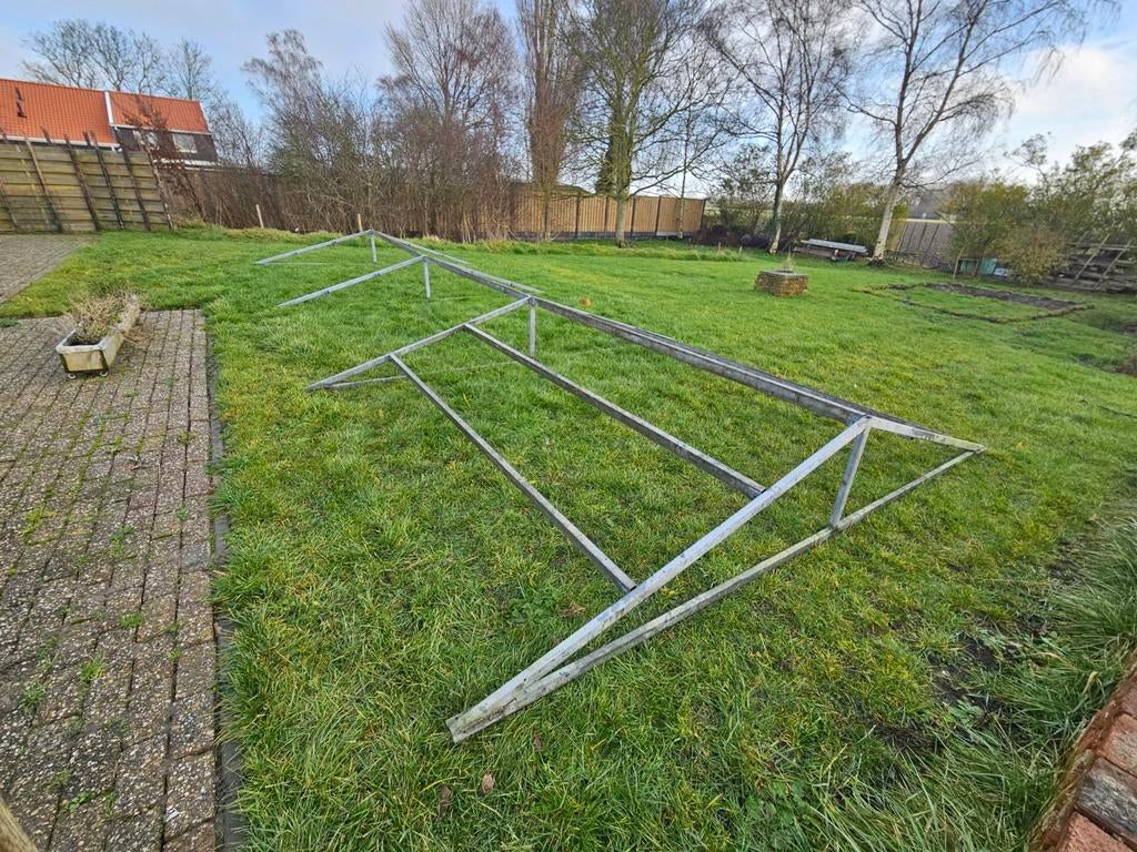 Stalen spanten dakframe, Ophalen, Gebruikt