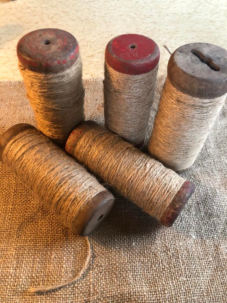 Oude houten klos met jute touw, Antiek en Kunst, Ophalen