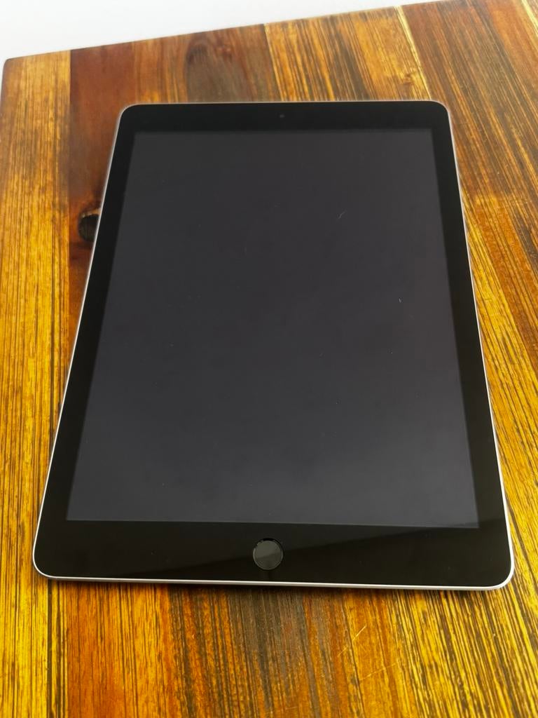 Apple Ipad 5e generatie, 10 inch, 32 GB, Apple iPad, Ophalen of Verzenden