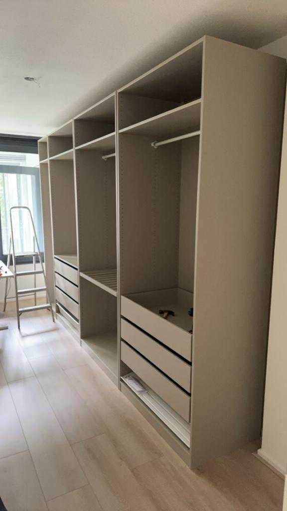 Uw Klusjesman voor Alle Huiselijke Klussen! (Ikea PAX kast), 24-uursservice