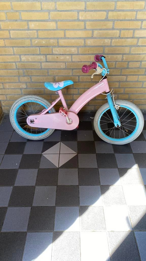 Leuke kinderfiets, Fietsen en Brommers, Fietsen | Kinderfietsjes, Ophalen of Verzenden, Gebruikt, 16 tot 20 inch, Zijwieltjes