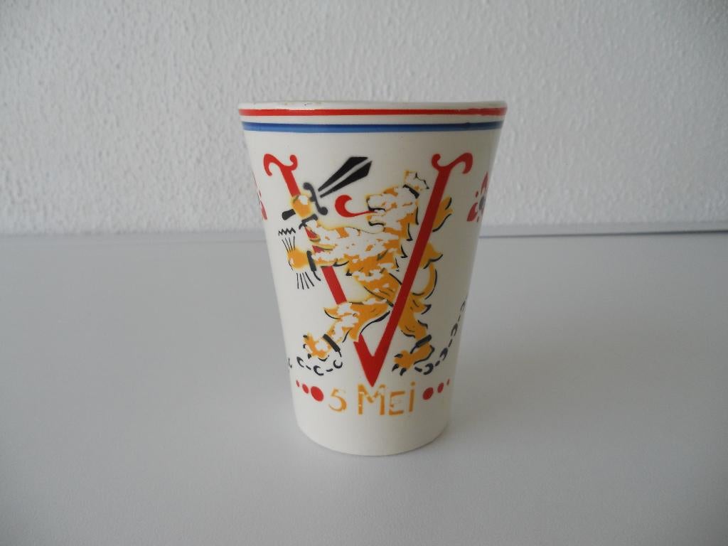 Societe Ceramique herinneringsbeker, Ophalen of Verzenden