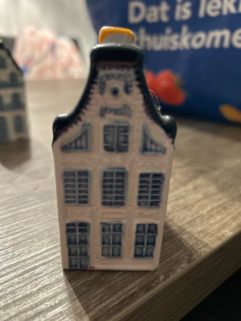 Delfts Blauw KLM Huisje 13 - Bols Jenever Miniatuur, Antiek en Kunst, Antiek | Keramiek en Aardewerk, Ophalen of Verzenden