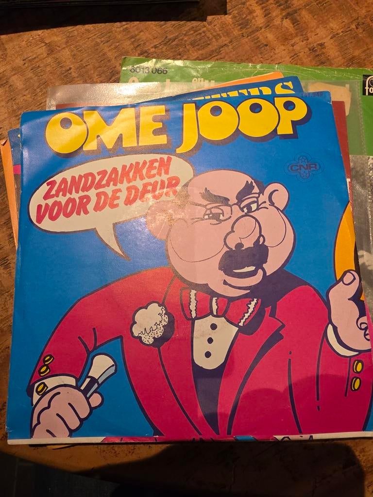 Ome Joop - Zandzakken voor de deur (Vinyl Single), Ophalen of Verzenden, Gebruikt, 7 inch