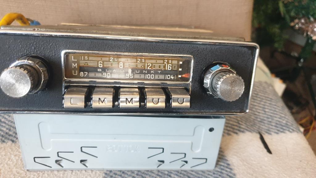 Blaupunkt autoradio 6v 12v +-  -+, Auto diversen, Autoradio's, Ophalen of Verzenden