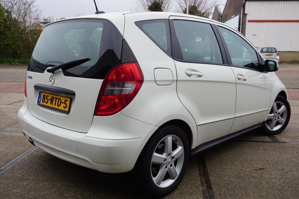 Mercedes-Benz A-klasse 160 BlueEFFICIENCY Business Class, Voorwielaandrijving, Euro 5, Stof, Zwart