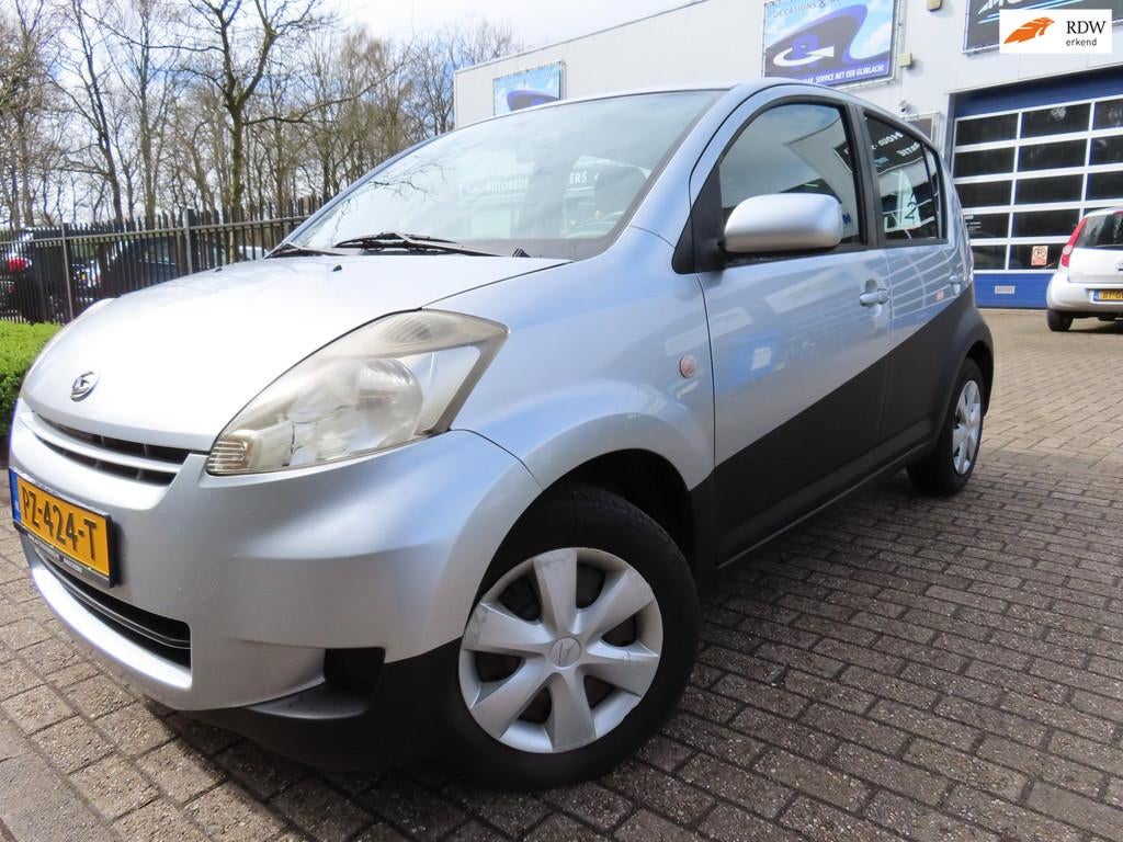 Daihatsu Sirion 2 1.0-12V Trend, Auto's, Daihatsu, Voorwielaandrijving, Stof, Gebruikt, Sirion