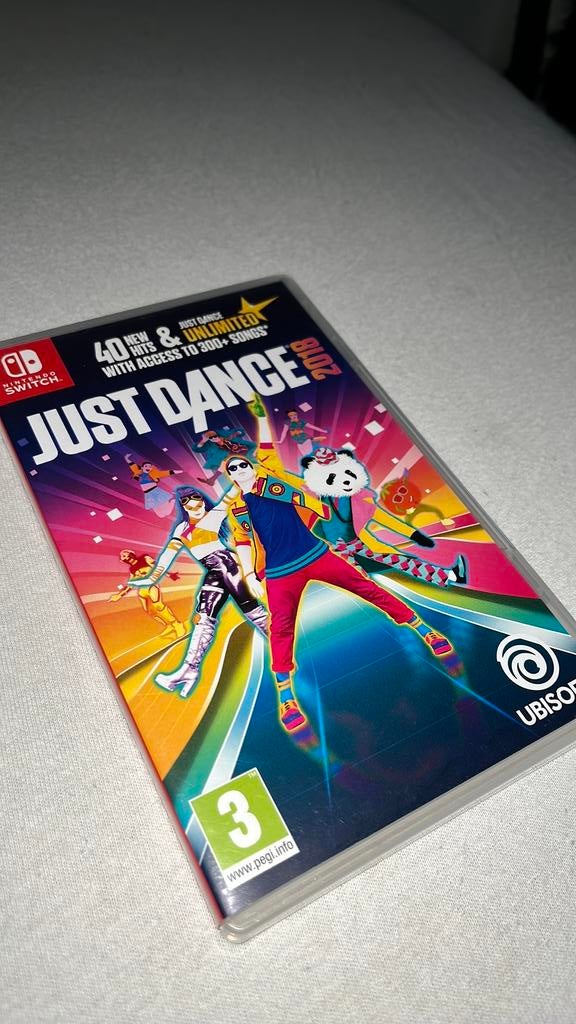 Just Dance 2018, Spelcomputers en Games, Games | Nintendo Switch, Muziek, Ophalen of Verzenden, Zo goed als nieuw, 3 spelers of meer