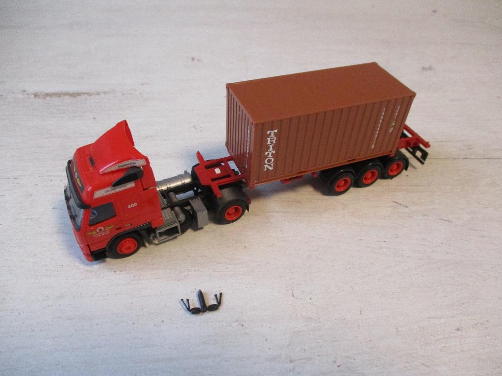 AWM Vrachtwagen Volvo Den Hartog Schaal 1:87, Ophalen, Zo goed als nieuw, Bus of Vrachtwagen, AWM