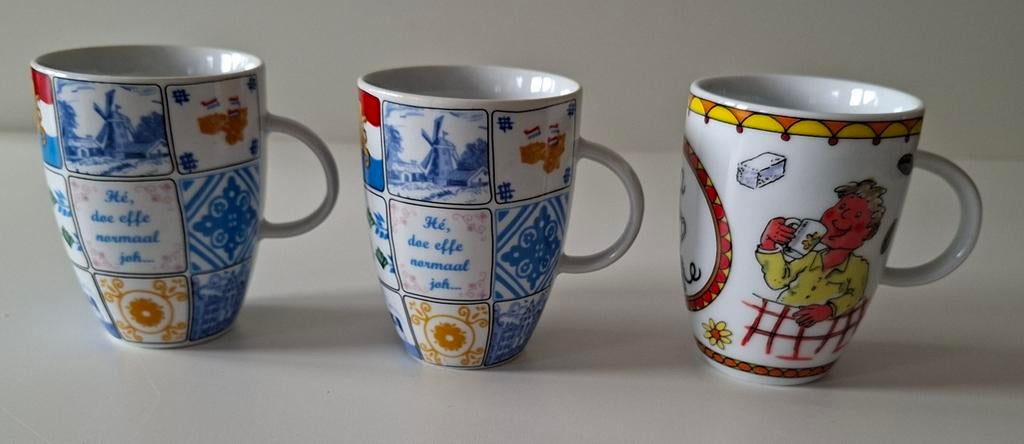 3 vrolijke koffiekopjes van Theo., Huis en Inrichting, Keuken | Servies, Ophalen of Verzenden, Overige stijlen, Kop(pen) en/of Schotel(s)