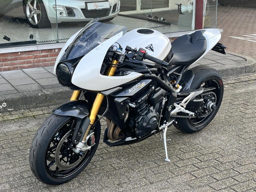 Triumph Speed Triple 1200 RR (bj 2022) - foto 3