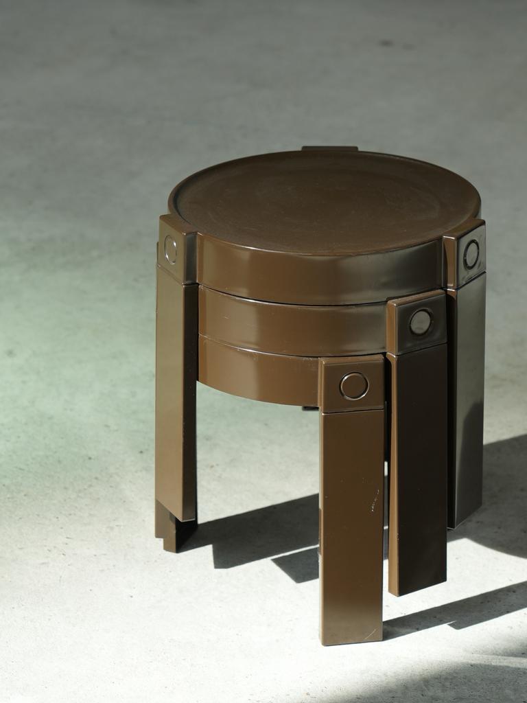 Space age nesting tables, Huis en Inrichting, Krukjes, Ophalen, Gebruikt, Hout