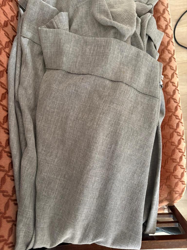 Grijze Gordijnen (2.20x2.60), Verzenden, Zo goed als nieuw, Grijs, 200 cm of meer