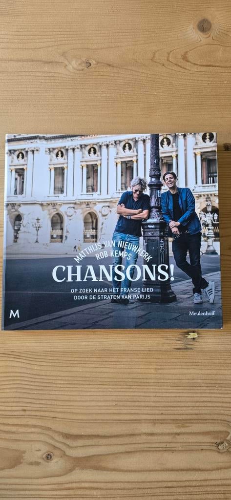 Chansons!, Boeken, Ophalen of Verzenden, Gelezen